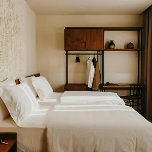 Casa Luz Placa Universitat, Sonder By Marriott Bonvoy Hotel Barcelona