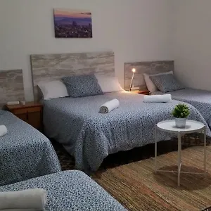 Break In Gothic Hostal Pensjonat Barcelona